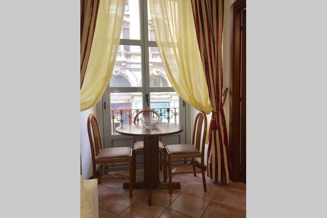 Flat In Piazza Duomo Appartement Milaan Buitenkant foto
